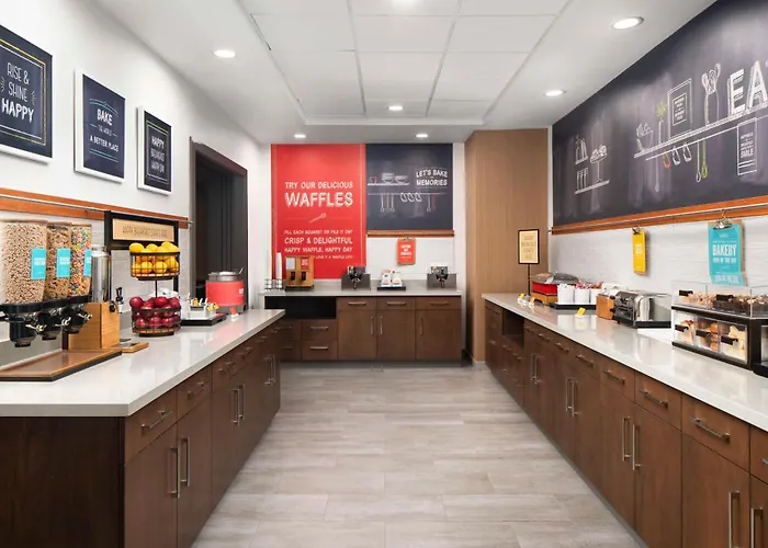 Hampton Inn Chicopee - Springfield